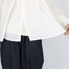 画像12: soil　60s CAMBRIC PLAIN WITH LACE NECK GATHERED SMOCK 　2色 (12)