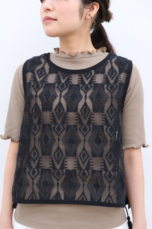 画像1: tumugu オーガンジー刺繍×カディコットンベスト　2色