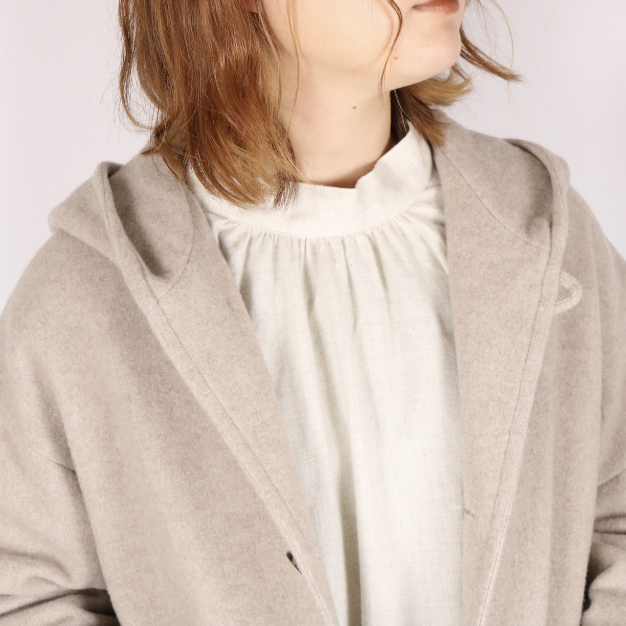 Vent d'ouest par Le minor モッサ　コート　38 Vent d'ouest par Le minor RESCWOOL モッサコート ブラック